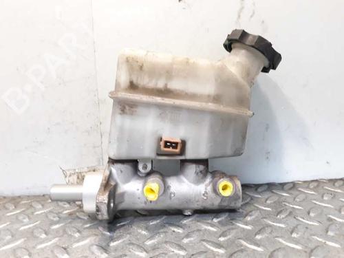 Used Brake master cylinder KIA SPORTAGE II (JE_, KM_) [2004-2011]  3071547