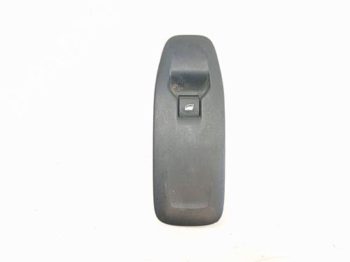 Raamschakelaar rechts voor Raamschakelaar rechts voor PEUGEOT 208 I (CA_, CC_) 1.2 THP 110 (110 hp) 37425807 37425807