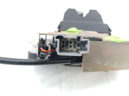 Tailgate lock VOLVO S60 I (384) D5 | BP29568642C101 