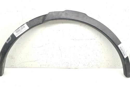 Venstre bagtil skærm liste LAND ROVER DISCOVERY SPORT (L550) 2.0 D (150 hp) 32775719