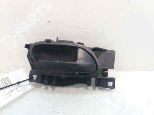 Used Front right interior door handle Front right interior door handle PEUGEOT PARTNER Box Body/MPV 1.6 HDi (75 hp) 4647780 4647780