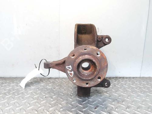 Used Right front steering knuckle Right front steering knuckle RENAULT GRAND SCÉNIC II (JM0/1_) [2004-2009] 7838833 7838833