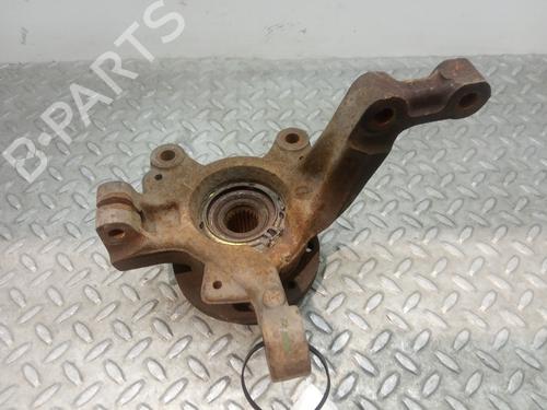 Used Right front steering knuckle RENAULT CLIO III (BR0/1, CR0/1) [2005-2014]  9095539