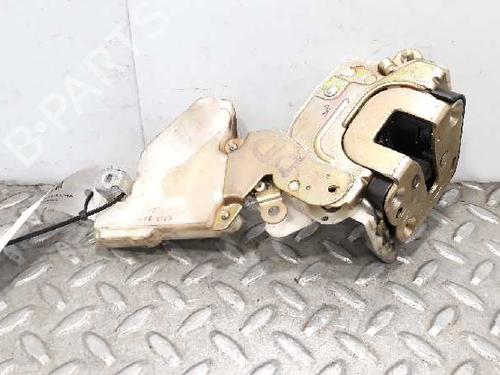 Used Front right lock NISSAN TERRANO II (R20) 2.7 TDi 4WD (125 hp) 3065781