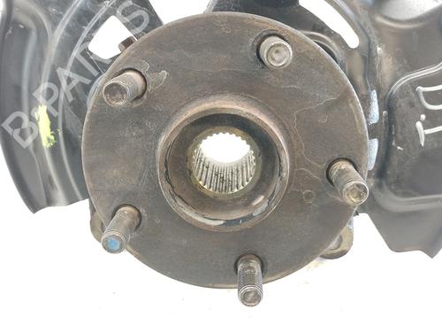 Left front steering knuckle TOYOTA RAV 4 III (_A3_) 2.2 D 4WD (ALA30_, ALA30R) | BP29433033M25 