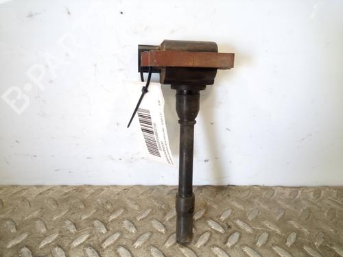 Used Ignition coil MITSUBISHI CARISMA (DA_) [1995-2006]  9676653