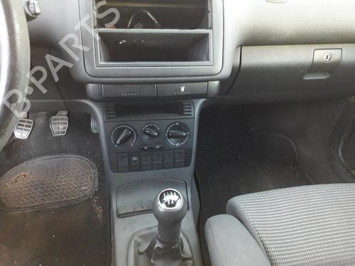 Øvrige Styrinhsenheder VW POLO (6N2) 1.4 TDI | BP16635640M11 