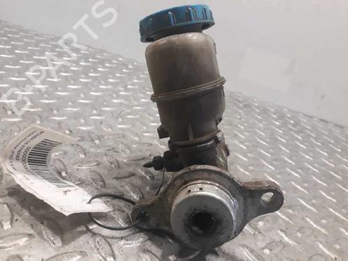 Brake master cylinder NISSAN PRIMERA Hatchback (P10) 2.0 i | BP3080638M77