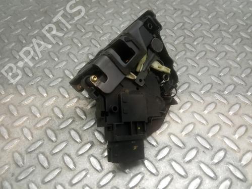 Venstre fortil lås FORD FOCUS II (DA_, HCP, DP) 1.8 TDCi (115 hp) 10663722