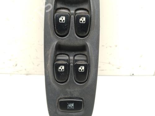 Left front window switch HYUNDAI ACCENT II (LC) 1.3 | BP29473586I27 
