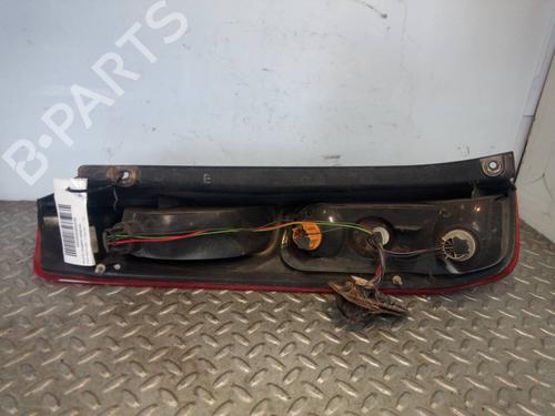 Used Right taillight FORD FIESTA V (JH_, JD_) 1.4 TDCi (68 hp) 13734319
