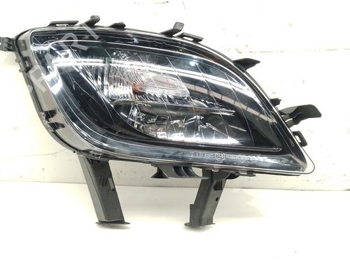 Feu de brouillard avant droit OPEL ASTRA J (P10) [2009-2016]  31969279