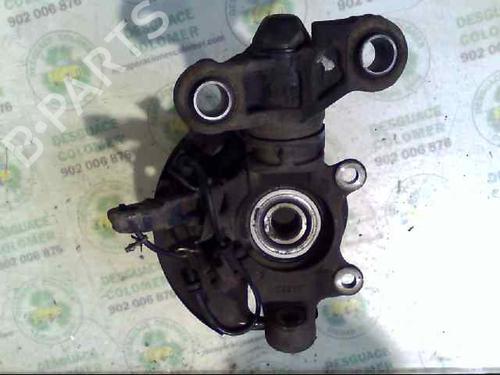 Used Left front steering knuckle NISSAN PRIMERA Hatchback (P12) [2002-2025]  3065547