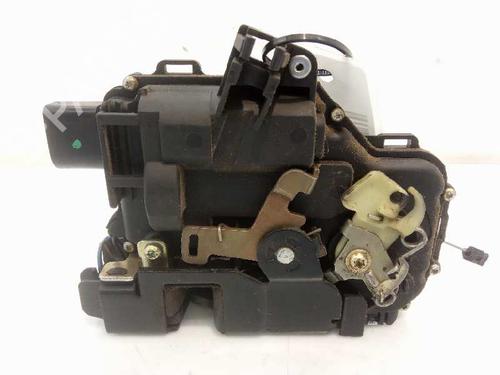 Used Front right lock VW BORA I (1J2) 1.9 TDI (90 hp) 4564936