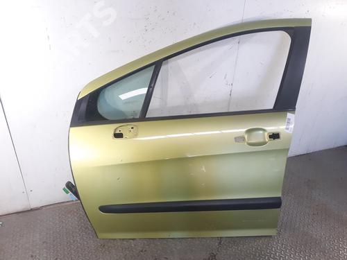 Used Left front door PEUGEOT 308 I (4A_, 4C_) [2007-2016]  8206926