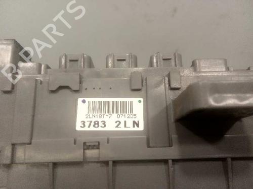 Fuse box HONDA CIVIC VIII Hatchback (FN, FK) 2.2 CTDi (FK3) | BP7219321E1