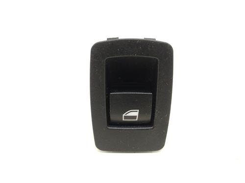 Used Right rear window switch BMW 3 (F30, F80) 316 d (116 hp) 31590588
