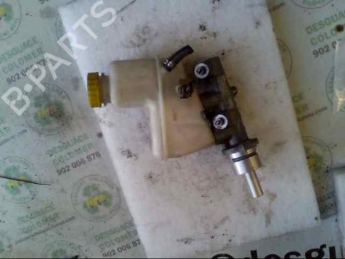 Used Brake master cylinder FIAT STILO (192_) 1.9 D Multijet (100 hp) 3080772
