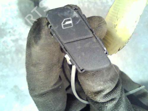 Used Right front window switch VW POLO (9N_, 9A_) 1.4 TDI (70 hp) 3057897