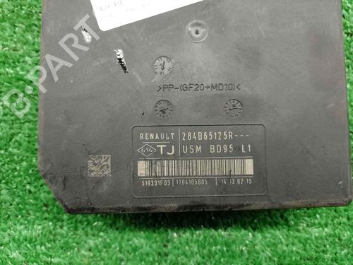 Fuse box RENAULT MEGANE III Hatchback (BZ0/1_, B3_)  | BP17331269E1 