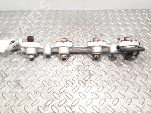 Used Injection rail FORD SCORPIO I Saloon (GGE) [1986-1994]  3133206