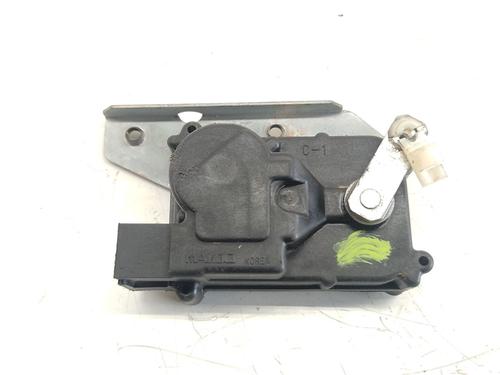 Used Tailgate lock MITSUBISHI GALLOPER (JK-01) 2.5 TD intercooler (99 hp) 30287796