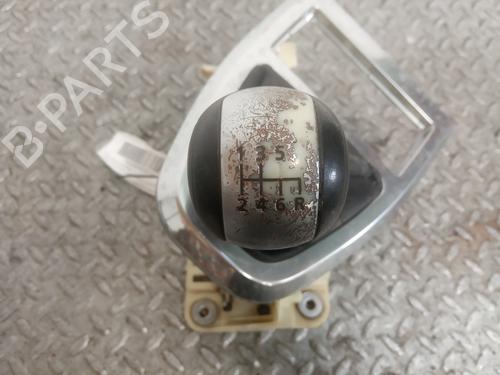 Gear lever LAND ROVER FREELANDER 2 (L359) 2.2 TD4 4x4 | BP12560476M90 