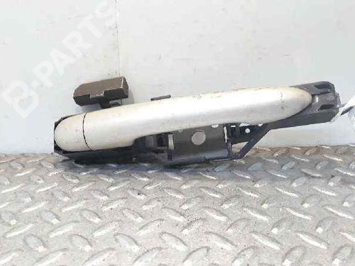 Used Rear right exterior door handle Rear right exterior door handle RENAULT LAGUNA II Grandtour (KG0/1_) 1.9 dCi (KG0G) (120 hp) 3043998 3043998