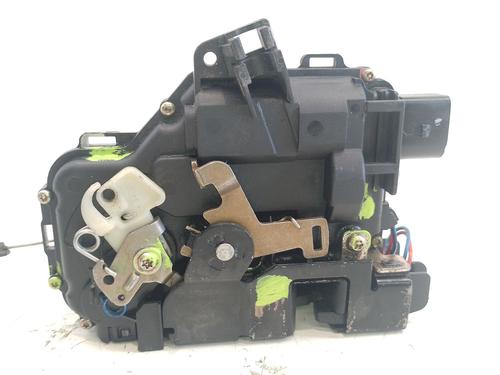 Front left lock VW BORA I (1J2) 1.9 TDI | BP24935746C98 