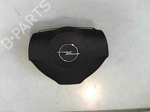 Used Driver airbag OPEL ZAFIRA / ZAFIRA FAMILY B (A05) [2005-2019]  3054316