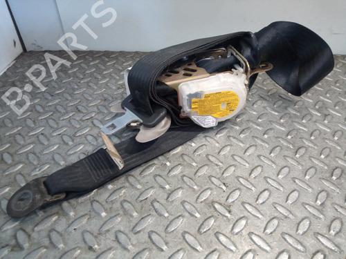 Used Front right seatbelt TOYOTA COROLLA Verso (ZER_, ZZE12_, R1_) 2.2 D-4D (AUR10_, AUR10R) (136 hp) 10092252