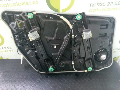 Front right window mechanism MERCEDES-BENZ GLA-CLASS (X156) GLA 200 CDI / d (156.908) | BP3067597C23 
