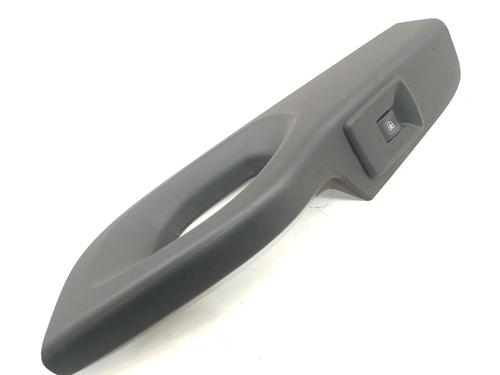 Used Right front window switch OPEL VIVARO B Van (X82) 1.6 CDTI (05) (90 hp) 32701204