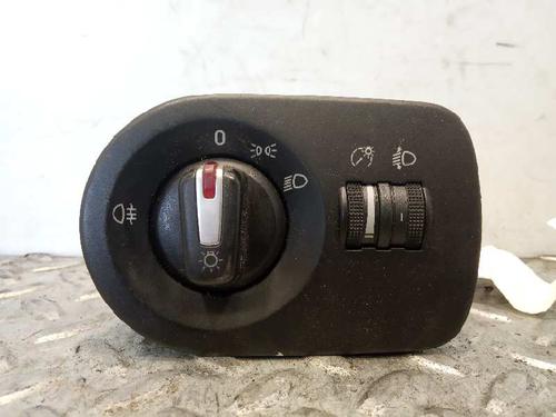 Used Headlight switch SEAT LEON (1P1) 1.9 TDI (105 hp) 3043255