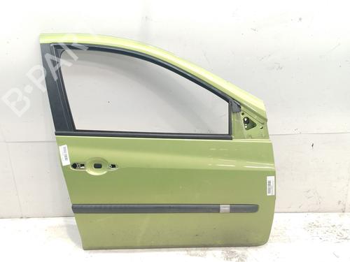 Used Right front door RENAULT CLIO III (BR0/1, CR0/1) 1.5 dCi (BR17, CR17) (86 hp) 26175394