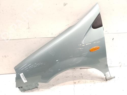 Used Left front fenders NISSAN ALMERA TINO (V10) [1998-2006]  24105969