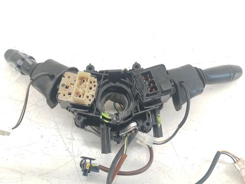Switch CHEVROLET REZZO MPV (U100) 2.0 | BP27597116I30 