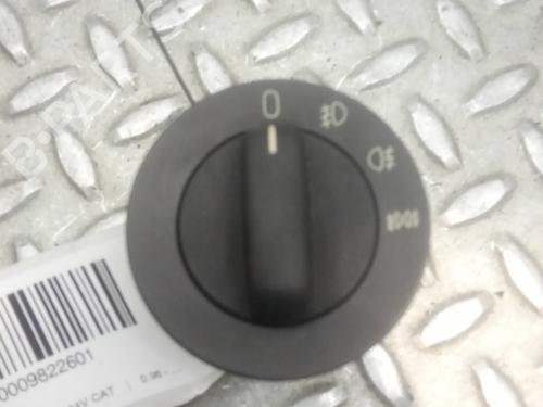 Used Headlight switch BMW 5 Touring (E39) 520 i (170 hp) 11762701