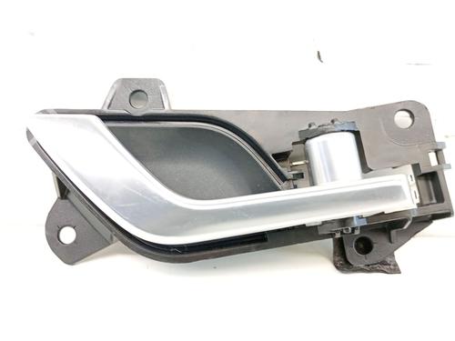 Used Rear right interior door handle Rear right interior door handle 37611022 37611022