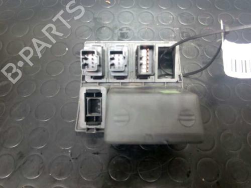 Switch KIA CARENS II MPV (FJ) 2.0 CRDi | BP14228740I30 