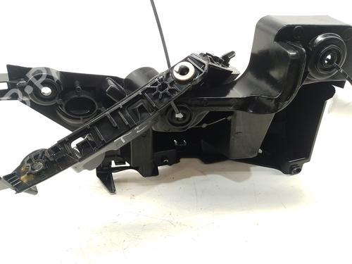 Supporto del paraurti posteriore CITROËN C4 CACTUS 1.5 BlueHDi 100 (102 hp) 31359612