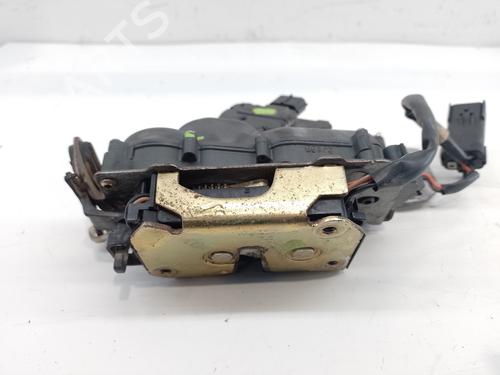 Rear left lock CHRYSLER VOYAGER IV (RG, RS)  | BP24106373C100 