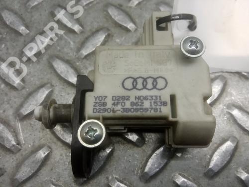 Used Electronic module Electronic module AUDI A6 C6 (4F2) 3.0 TDI quattro (233 hp) 10677963 10677963