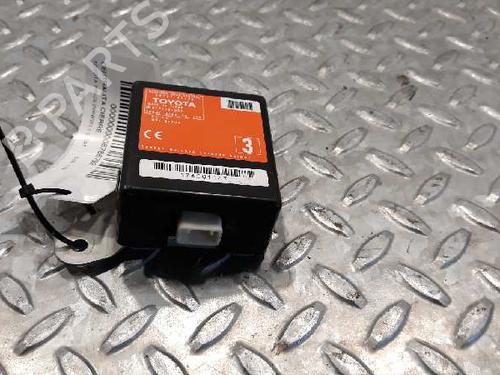 Used Comfort control module TOYOTA PRIUS Liftback (_W2_) 1.5 Hybrid (NHW20_, NHW20R) (112 hp) 5450299