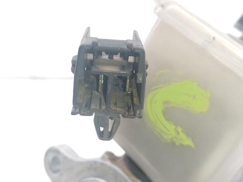 Brake master cylinder MAZDA 323 S VI Saloon (BJ) 2.0 DiTD (BJEP) | BP24958584M77 