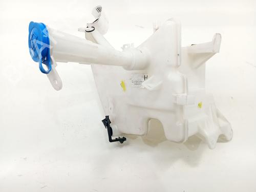 Used Windscreen washer tank Windscreen washer tank TOYOTA AURIS (_E18_) 1.2 (NRE185_, NRE185R) (116 hp) 40506776 40506776