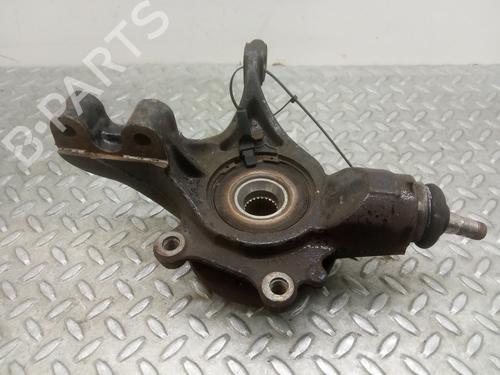 Used Right front steering knuckle CITROËN C4 I (LC_) 1.4 16V (88 hp) 9454799