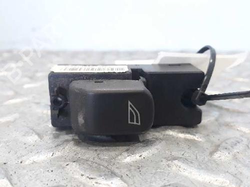 Used Left rear window switch JAGUAR X-TYPE I (X400) 2.0 D (130 hp) 6072690
