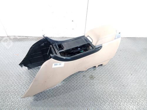 Used Armrest / Center console LAND ROVER RANGE ROVER SPORT I (L320) [2005-2013]  9708133
