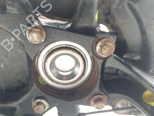 Right front steering knuckle LAND ROVER RANGE ROVER SPORT I (L320) 2.7 D 4x4 | BP32066361M26 